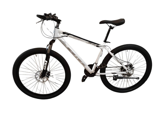 BM MTB 26" – Megbízható és strapabíró terepkerékpár (Fehér)